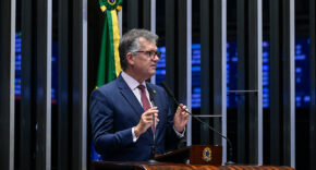 Laércio Oliveira comemora centenário do Hospital de Cirurgia de Aracajú