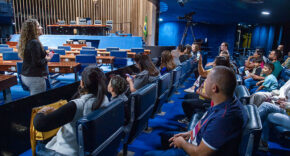 Visitação ao Congresso começa às 10h30 neste domingo (17)