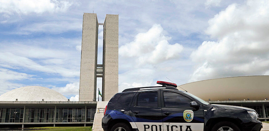 Chega ao Senado projeto que aumenta pena de quem atacar agente de segurança