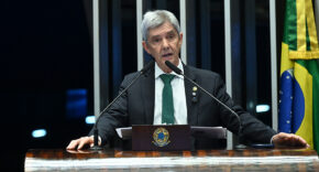 Vai à sanção projeto que facilita contratação de trabalhador rural em plantio e colheita