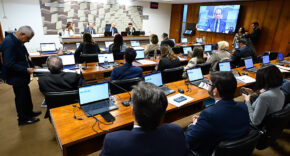 CAE vota benefícios para pesquisadores, ‘soldados da borracha’ e microempresas