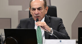 Comissão do Senado aprova licença de 2 dias para pai de natimorto