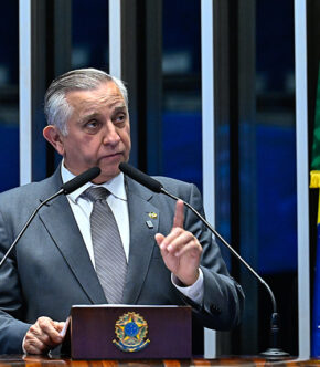 Todo advogado tem direito de se comunicar com cliente preso, afirma Izalci