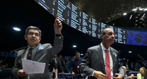 Aumento de pena para furto e roubo de combustíveis vai à sanção