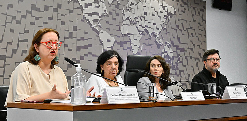 Pesquisa apresentada em Conselho aponta alta taxa de depressão entre jornalistas